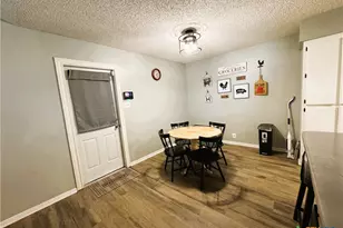 217 Versailles St, Victoria, TX 77904 - Photo 6