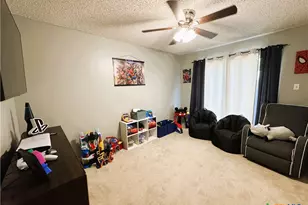 217 Versailles St, Victoria, TX 77904 - Photo 24