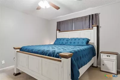 217 Versailles Street, Victoria, TX 77904 - Photo 12