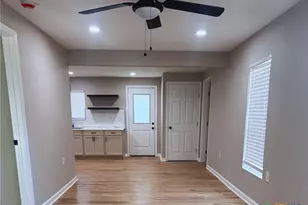 1108 Harvey Ln, Victoria, TX 77901 - Photo 4