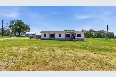 400 Lyon Road, Seguin, TX 78155 - Photo 1