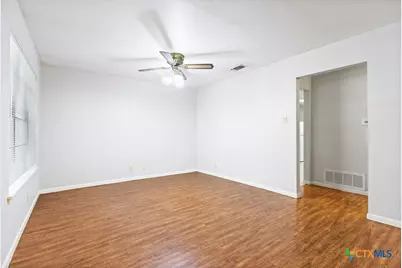 130 Algarita, San Marcos, TX 78666 - Photo 6