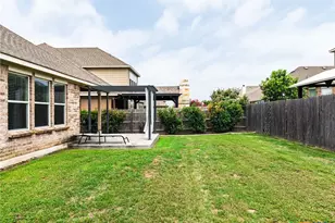 827 Old World Dr, Harker Heights, TX 76548 - Photo 34