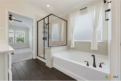 827 Old World Drive, Harker Heights, TX 76548 - Photo 24