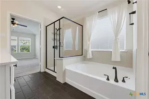 827 Old World Dr, Harker Heights, TX 76548 - Photo 24
