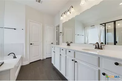 827 Old World Drive, Harker Heights, TX 76548 - Photo 24