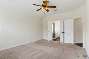 827 Old World Dr, Harker Heights, TX 76548 - Photo 20