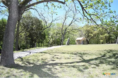 979 & 987 Deer Valley Pass, Spring Branch, TX 78070 - Photo 20
