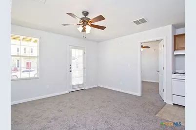 332 Trestle Tree #C, San Marcos, TX 78666 - Photo 4