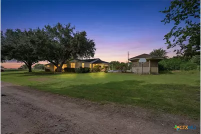 154 County Road 321, Yoakum, TX 77995 - Photo 2