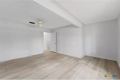 154 County Road 321, Yoakum, TX 77995 - Photo 18