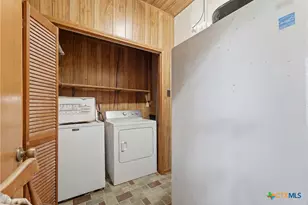 154 Co Rd 321, Yoakum, TX 77995 - Photo 24