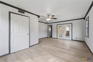 154 Co Rd 321, Yoakum, TX 77995 - Photo 22