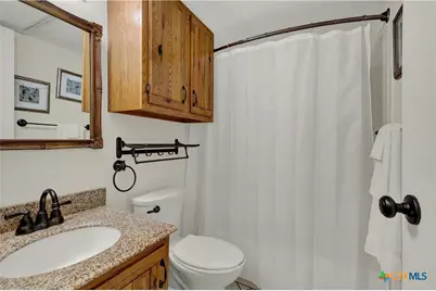 500 N Market Avenue #105, New Braunfels, TX 78130 - Photo 12