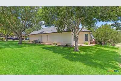 280 Long Creek Boulevard, New Braunfels, TX 78130 - Photo 34
