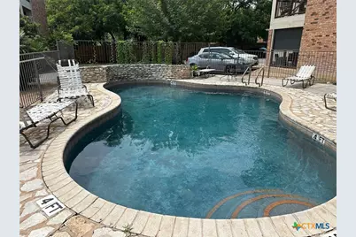 421 W San Antonio Street #E1, San Marcos, TX 78666 - Photo 16
