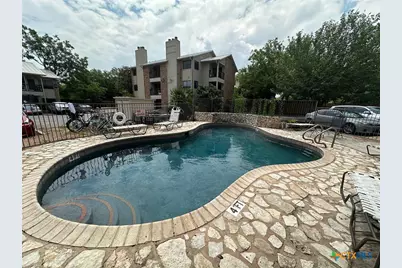 421 W San Antonio Street #E1, San Marcos, TX 78666 - Photo 14