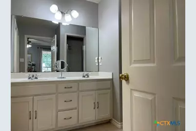 1751 Fm 236, Victoria, TX 77905 - Photo 8