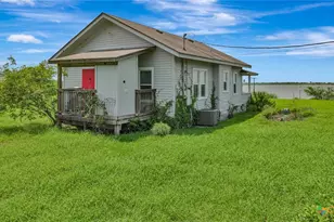 195 Wall Ln, Port Lavaca, TX 77979 - Photo 24
