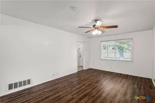 2417 Robin Rd, Temple, TX 76502 - Photo 8