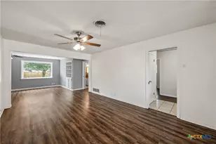 2417 Robin Rd, Temple, TX 76502 - Photo 4