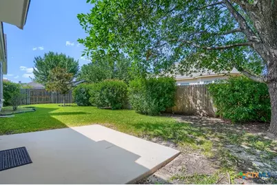 2985 Prairie Bluff, Seguin, TX 78155 - Photo 20