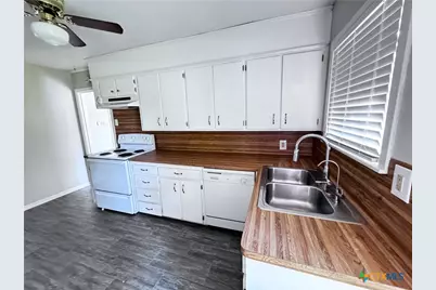 1818 S 39th Street, Temple, TX 76504 - Photo 12