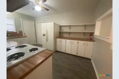 1818 S 39th Street, Temple, TX 76504 - Photo 14