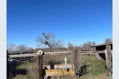 15657 Fm 86, Dale, TX 78616 - Photo 16
