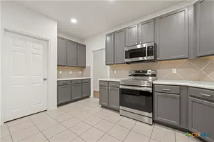 222 Memory Ln, Harker Heights, TX 76548 - Photo 14