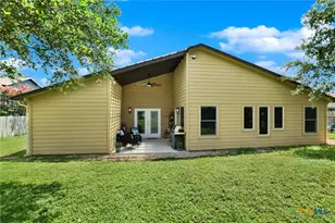 1002 W Noton St, Pflugerville, TX 78660 - Photo 32