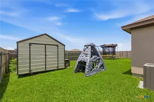 101 San Polo Ct, Victoria, TX 77904 - Photo 32