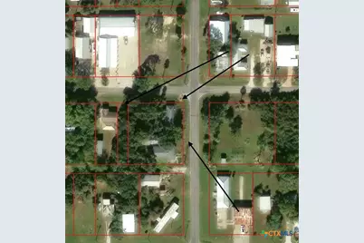 209 N 7th Street, Port O'Connor, TX 77982 - Photo 2