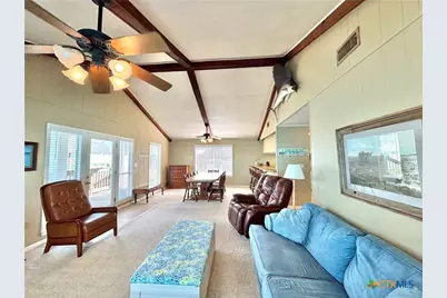 106 W Olive Avenue, Port O'Connor, TX 77982 - Photo 10