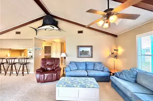 106 W Olive Ave, Port O'Connor, TX 77982 - Photo 8