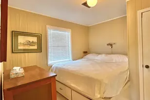 106 W Olive Ave, Port O'Connor, TX 77982 - Photo 24