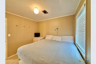 106 W Olive Avenue, Port O'Connor, TX 77982 - Photo 22