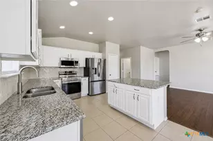 709 Taurus Dr, Killeen, TX 76542 - Photo 10