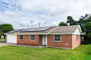 901 Edwards St, Copperas Cove, TX 76522 - Photo 2