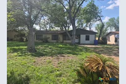 404 Svoboda Street, Yoakum, TX 77995 - Photo 1