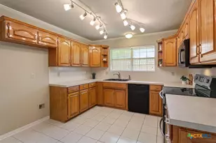 1900 Sutton Pl Trail, Harker Heights, TX 76548 - Photo 18
