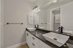 1424 Decanter Dr, New Braunfels, TX 78132 - Photo 32
