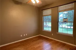 925 Mustang Trail, Harker Heights, TX 76548 - Photo 12
