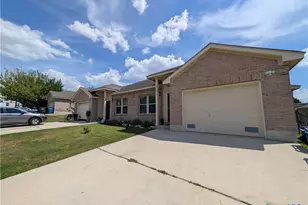 3017 Lodgepole Ln, New Braunfels, TX 78130 - Photo 1