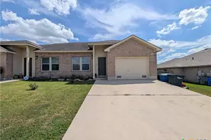 3017 Lodgepole Ln, New Braunfels, TX 78130 - Photo 2