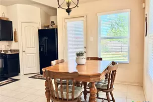 1024 Clarkston Dr, Seguin, TX 78155 - Photo 12