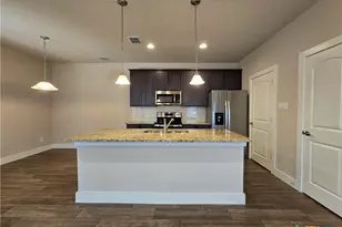750 Milestone Pk, New Braunfels, TX 78130 - Photo 6