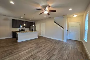 750 Milestone Pk, New Braunfels, TX 78130 - Photo 2