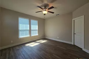 750 Milestone Pk, New Braunfels, TX 78130 - Photo 14
