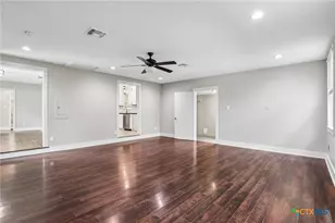 1187 Madeline St, New Braunfels, TX 78132 - Photo 12
